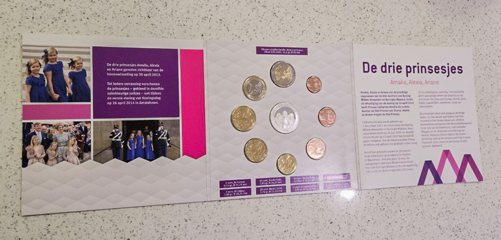 Netherlands 2014 BU Theme Set – The Three Princesses with Silver Medal