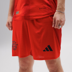 Бавария / Шорты / Домашняя / Игровая