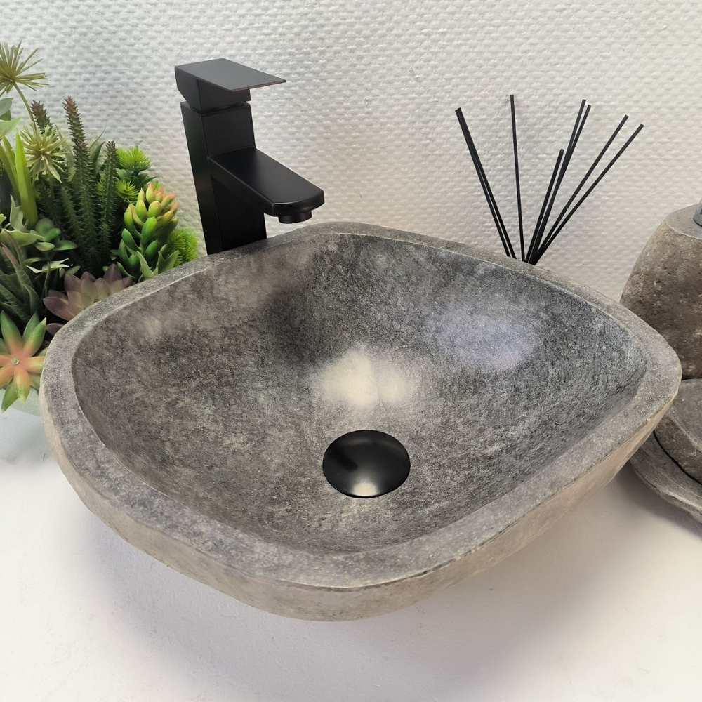 Раковина из речного камня RS63885 (42*36*16) 0120