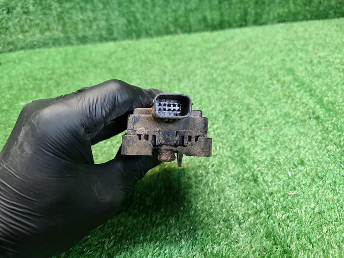 Датчик слепых зон Chery Tiggo 8 Pro Max (22-нв)