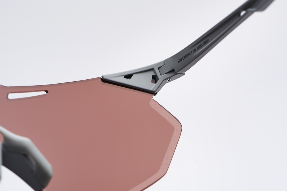 Спортивные очки 100% Hypercraft SQ / Matte Stone Grey / HiPER Crimson Silver Mirror Lens