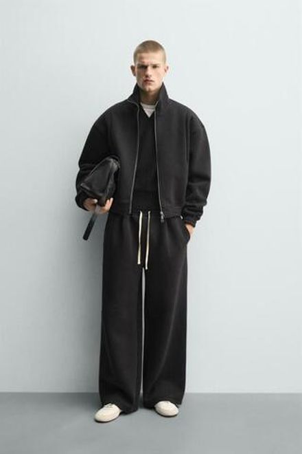 ZARA ТЕХНИЧЕСКИЕ БРЮКИ-ДЖОГГЕРЫ СО СКЛАДКАМИ, ЧЕРНЫЙ