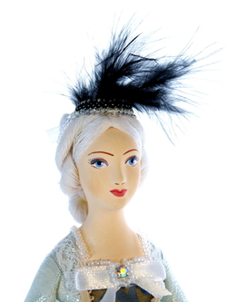 Кукла коллекционная в женском придворном костюме 18 века