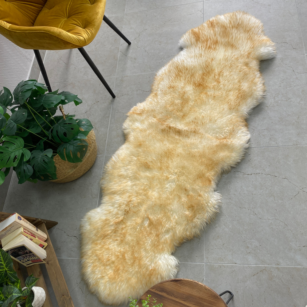 Шкура коврик меховой прикроватный овчина, 200х60 см.