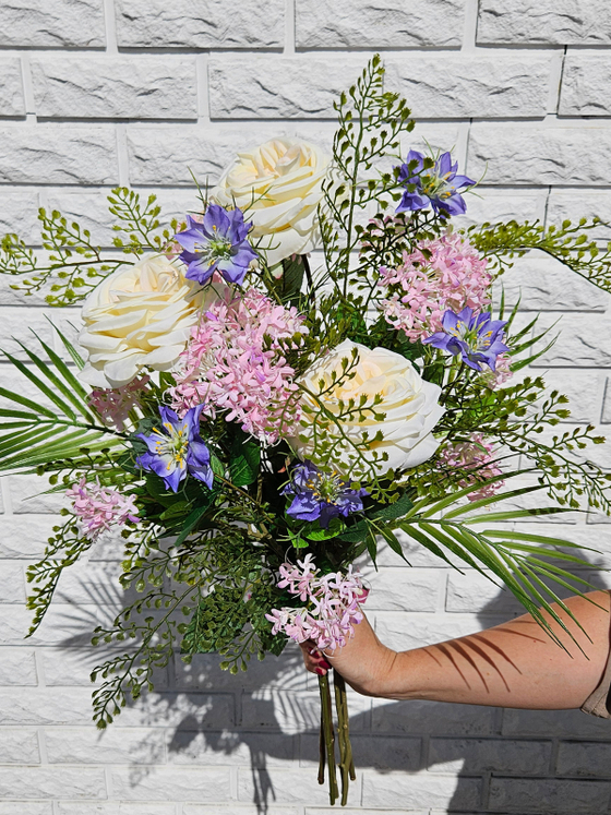 Букет для вазы Нежность из искусственных цветов