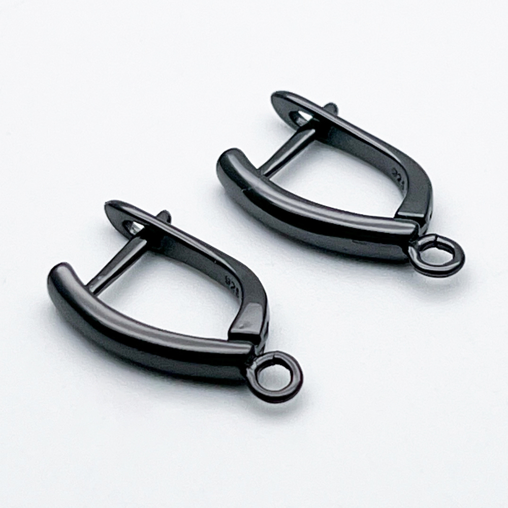 Ювелирные швензы, цвет черный металл, размер 17*3 мм, цена за пару