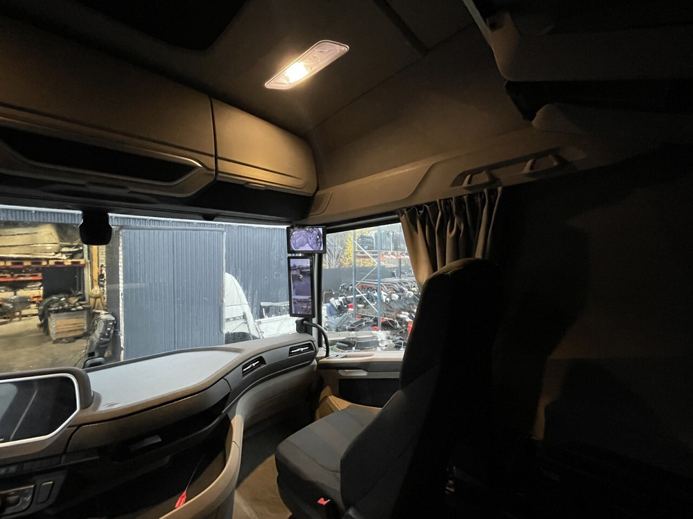 Кабина в сборе 1-ой комплектации 2023г.