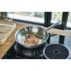 Zwilling Сковорода стальная Pro 24см неглубокая
