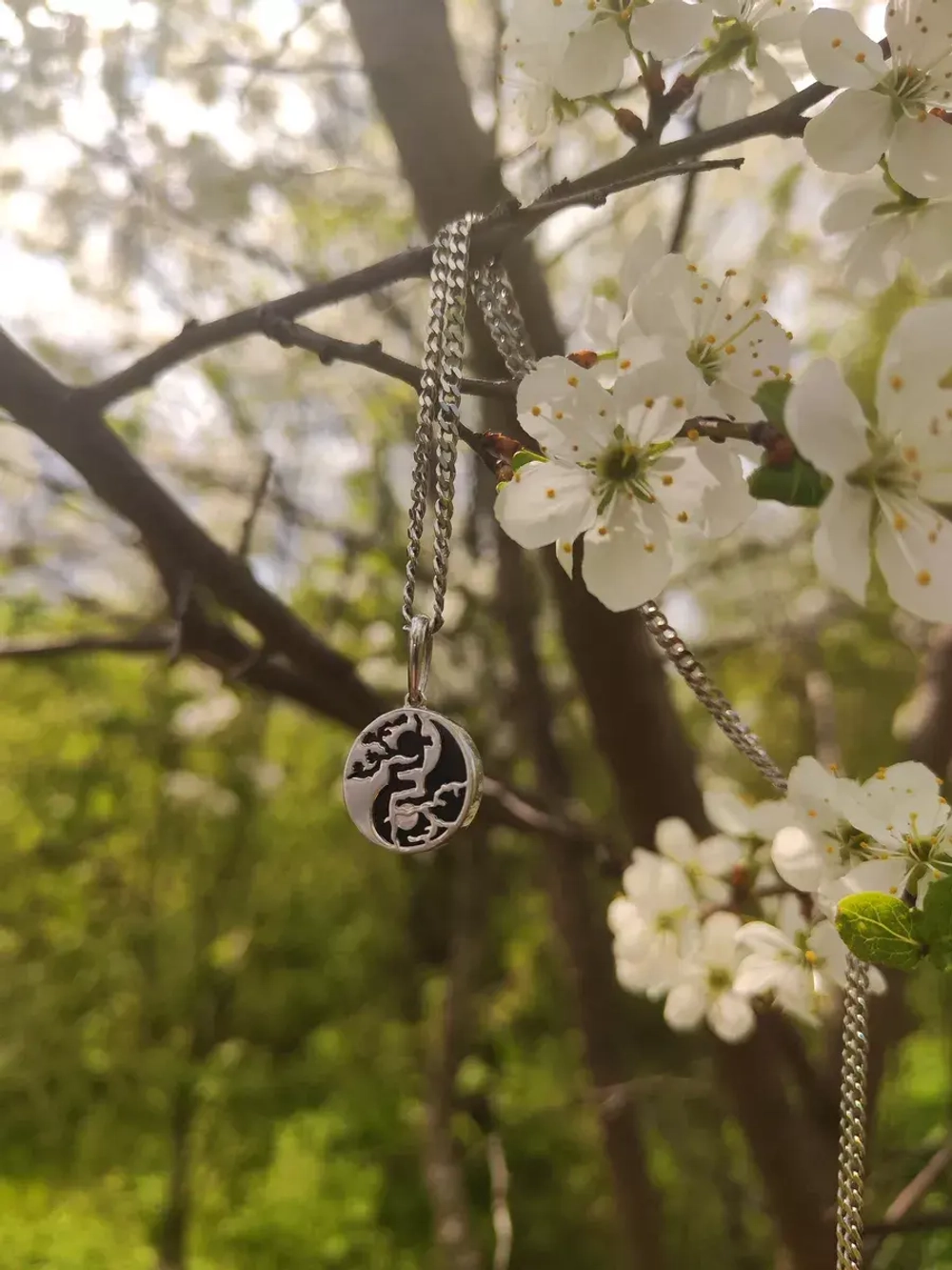 Серебряная подвеска с агатом черным Инь Ян