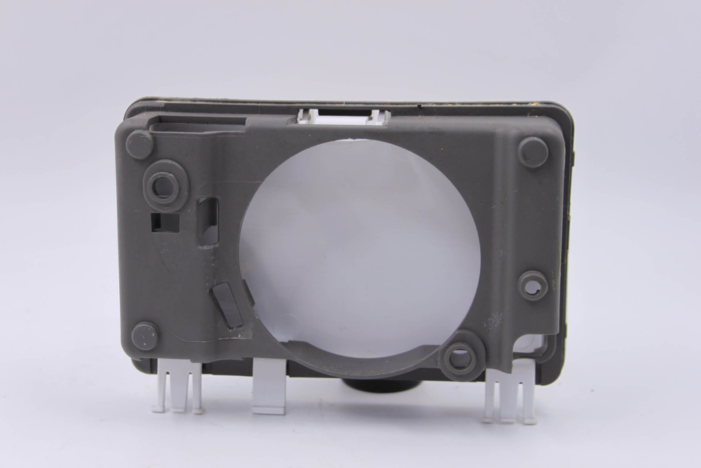 Лючок (крышка) сливного фильтра стиральной машины Hi WM610W