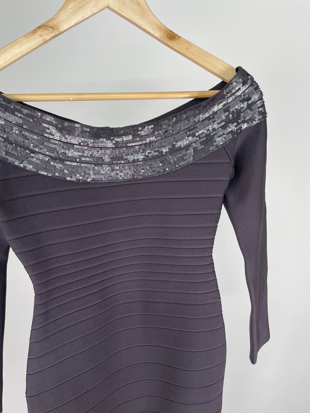 Платье Herve Leger