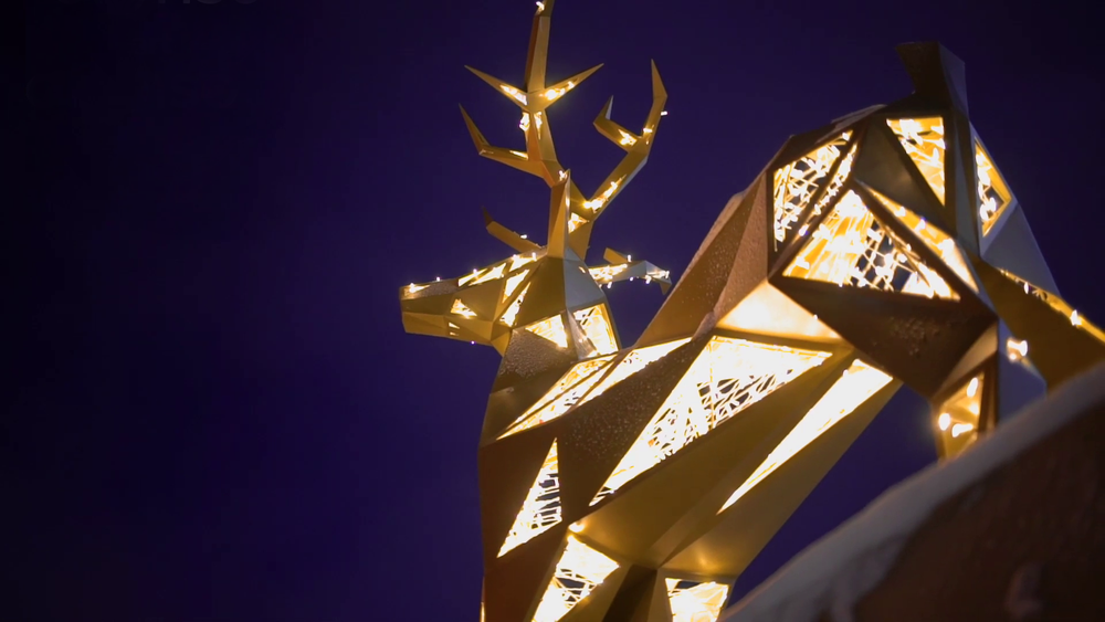 Полигональный светодиодный "Олень золотой" 4 м