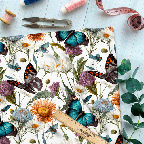 Ткань штапель бабочки в ярких цветах