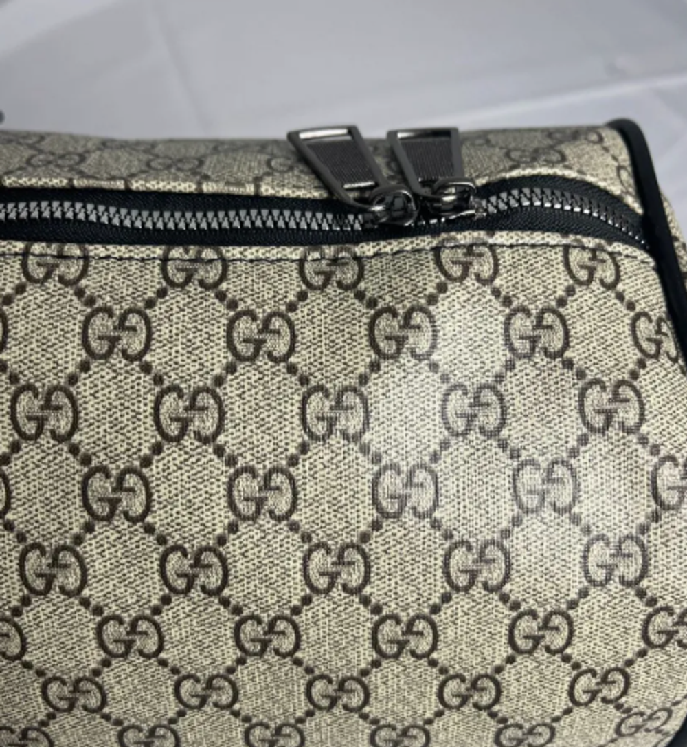 Сумка Louis Vuitton стильная