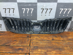 Решетка радиатора Skoda Octavia 3 (A7) 17-20 Б/У Оригинал 5e0853653c
