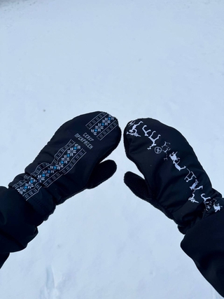 Варежки унисекс AFTER ME Север прекрасен