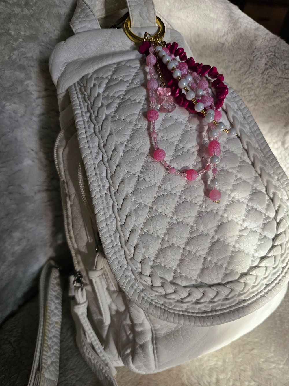 Обвес на сумку, брелок для ключей, подвеска авторская ручная работа с натуральными камнями "МИМИНИШНЫЙ"