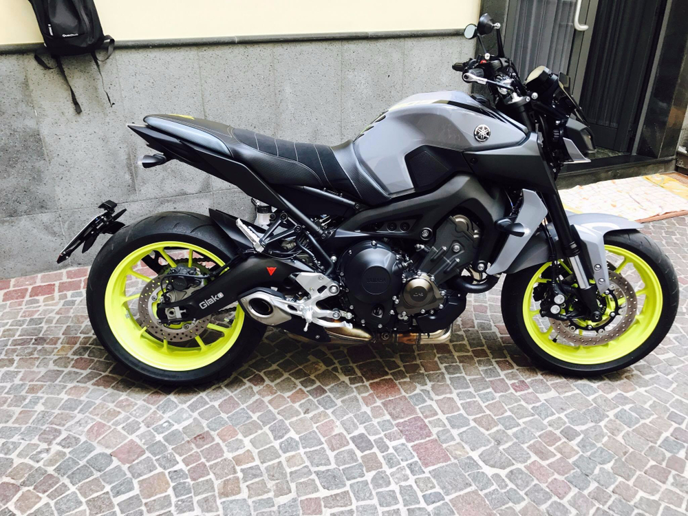 Yamaha MT09 FZ09 2014-2018 Tappezzeria Italia чехол для сиденья Комфорт