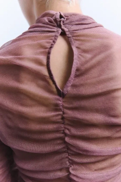 ZARA ТОП ИЗ 100% ШЕЛКА СО СБОРКАМИ, ЦВЕТ РОЗОВОГО ДЕРЕВА