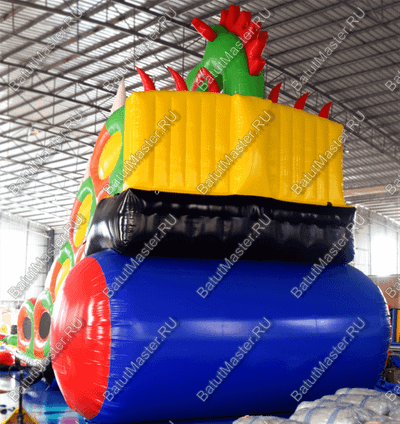 Батут-горка "Дракон 2", 10*5*8 м, с шипами