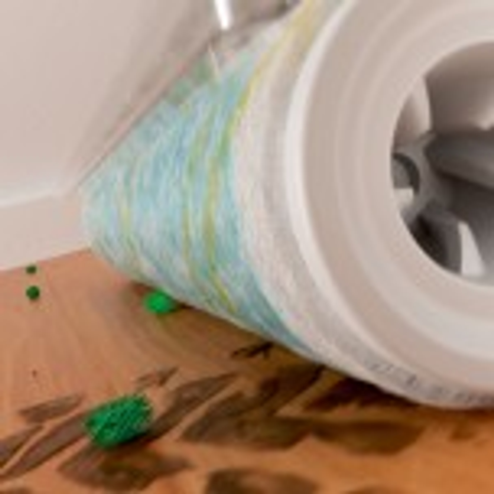 Пылесос аккумуляторный KARCHER FCV 4 моющий 1.056-131.0