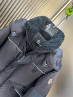 Пуховик Moncler
