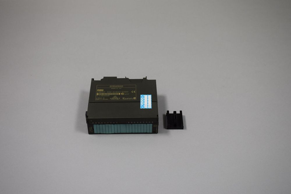 Б/у SIEMENS 6ES7332-5HB01-0AB0
