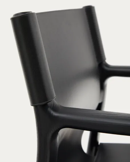 Стул Jan из переработанной кожи черного цвета и ясеня в черном цвете