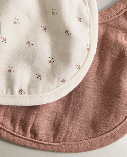 ZARA HOME ДЕТСКИЙ НАГРУДНИК С ЦВЕТОЧНЫМ ПРИНТОМ (2 ШТ.), ЭКРЮ