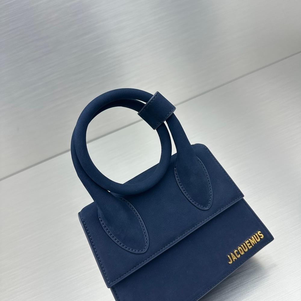 Jacquemus Le Chiquito Noeud 18 cm