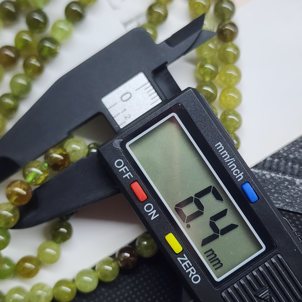 Гранат зелёный (гроссуляр), природный, гладкий шар, 6мм, высокое качество