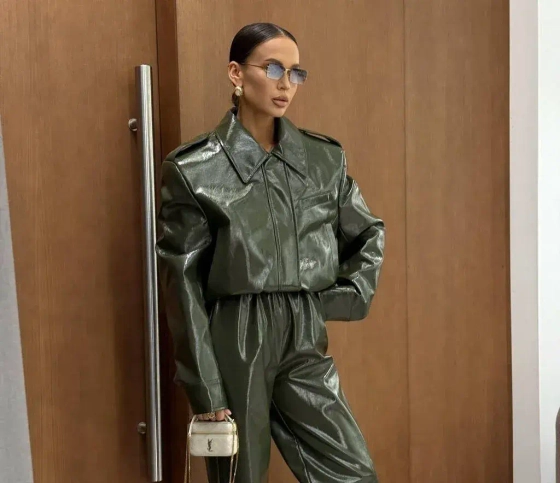 Бомбер Слива, Зеленый