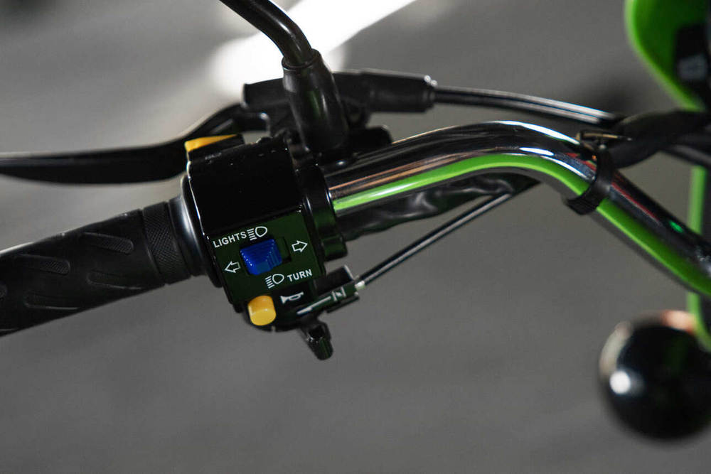 Мотоцикл SHARMAX Street Bike D Editions 200 (2024)