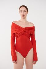 ТОП-БОДИ С УЗЛОМ, КРАСНЫЙ