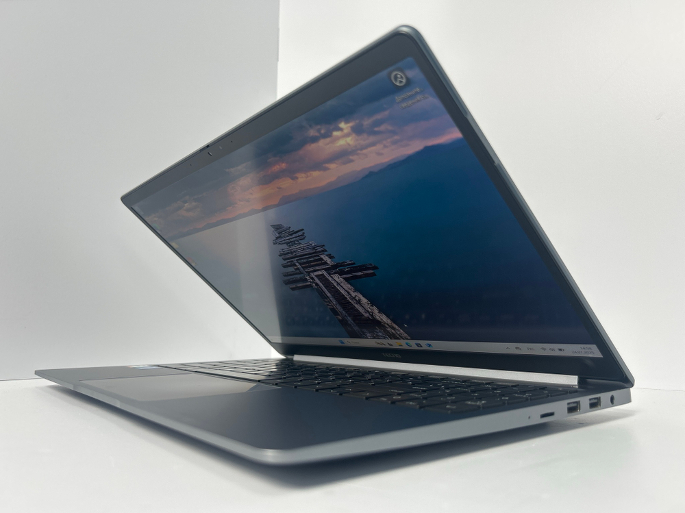 Ноутбук Tecno MEGABOOK T1 (4894947001451) 15.6"/Intel i5-1155G7/RAM 16 GB/SSD 512 GB/Intel Iris Xe graphics/1920x1080/IPS/Windows 11/Подсветка кл-ры: LED/Серый космос. Состояние: C1