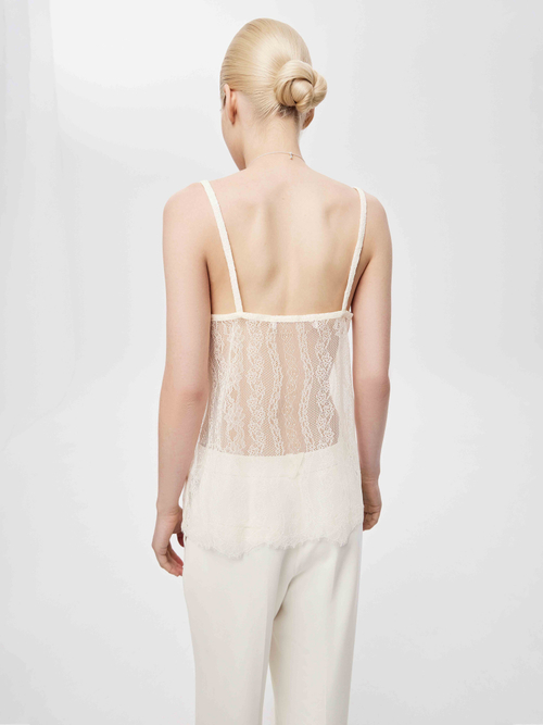 Топ из кружева