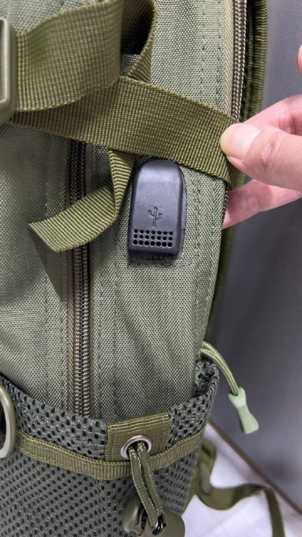 Универсальный тактический рюкзак 30-35л / олива