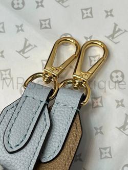 Сумка Lockme Tender Louis Vuitton Blue Nuage