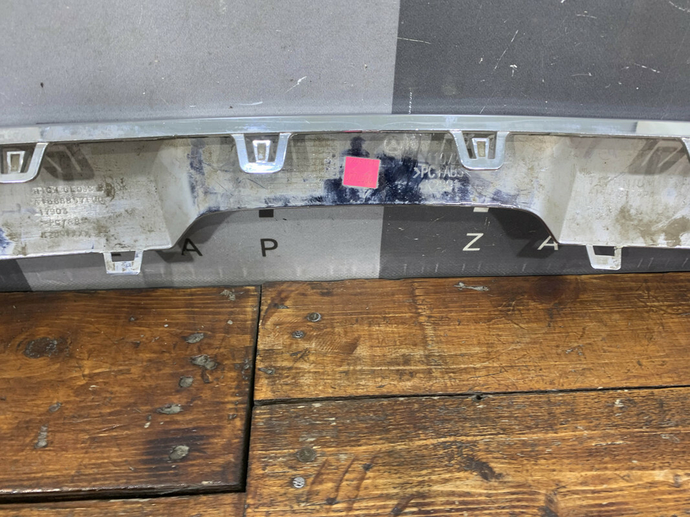 Накладка заднего бампера Mercedes ML GLE (W166) 15-18 Б/У Оригинал A1668857622