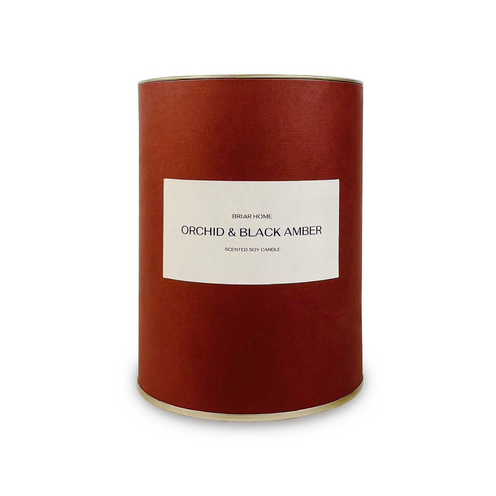 Ароматическая свеча Orchid & black amber BRIAR HOME