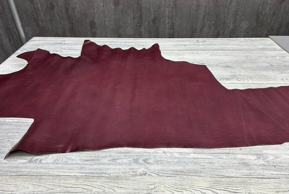 Cusna Bordo (1,3-1,5 мм), цв. Бордовый, натуральная кожа