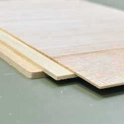 Набор дощечек для моделирования Бальса 20 * 30 см (по 1 штуке толщины 1,5; 3; 5 мм )