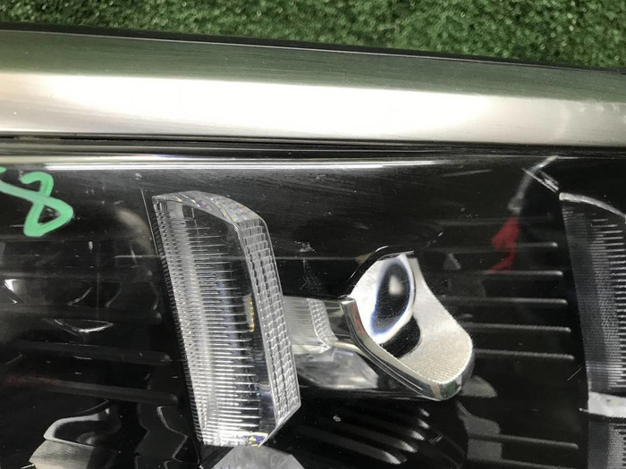 Фара правая Kia Mohave 1 HM (2019-2024) LED