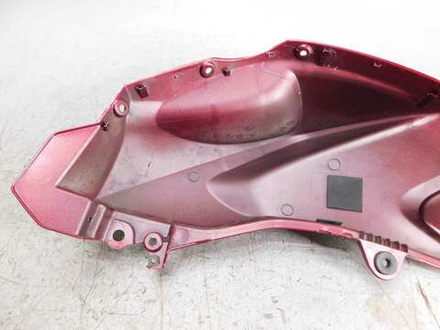 пластик боковой правый Suzuki Gixxer 150 44192-34J00