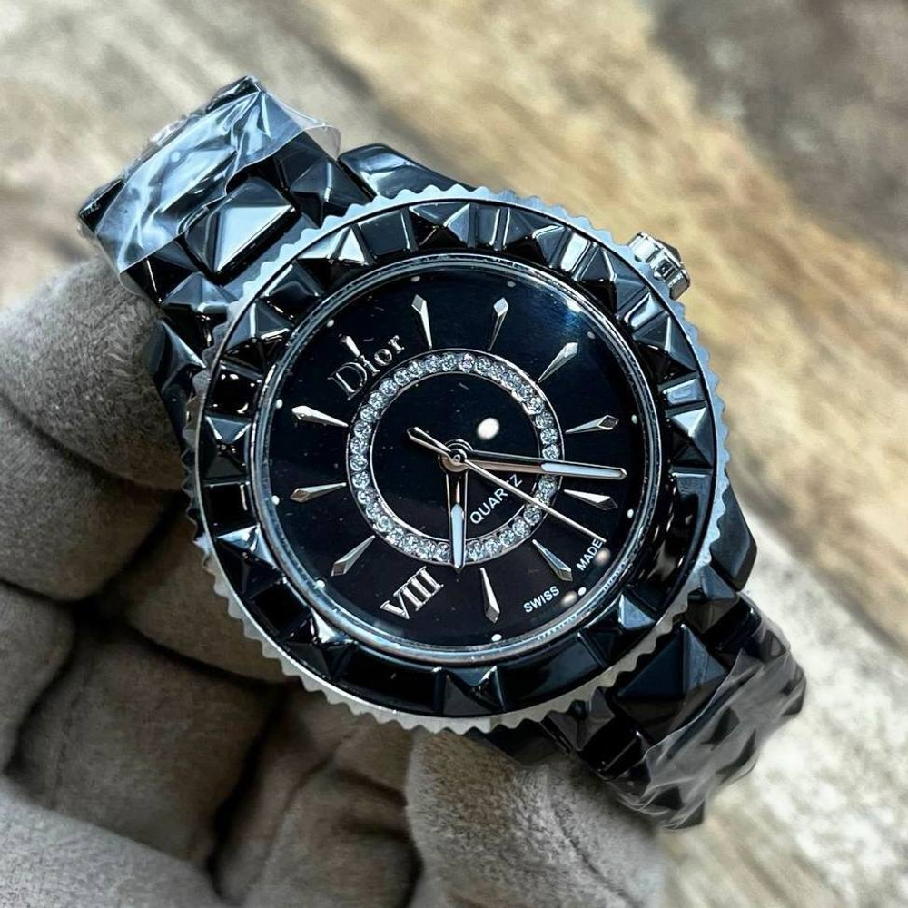 Часы Dior
