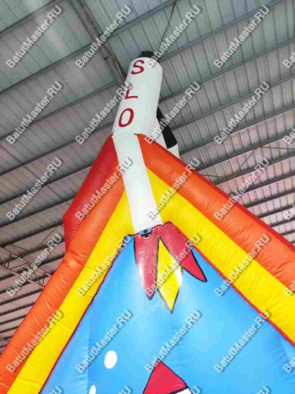 Коммерческий надувной батут "Ракета на взлёте" 14*4*7 м