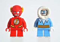 LEGO Super Heroes: Флэш против Капитана Холода 76063 — Mighty Micros: The Flash vs. Captain Cold — Лего Супергерои Marvel Марвел DC Comics комиксы