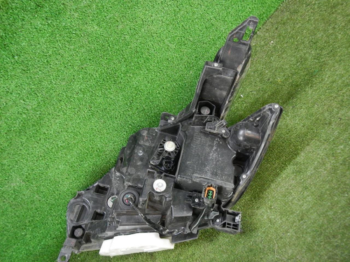 Фара правая Nissan Murano Z52 (2014-2022) LED