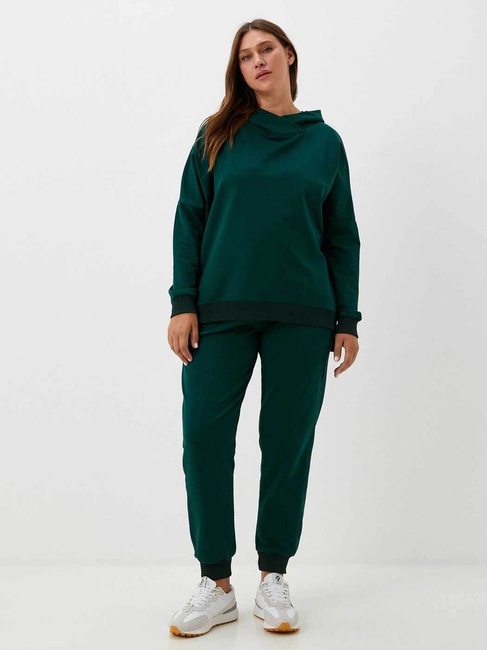 Костюм спортивный