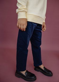 Штаны из микровельвета с подкладкой темно-синего цвета